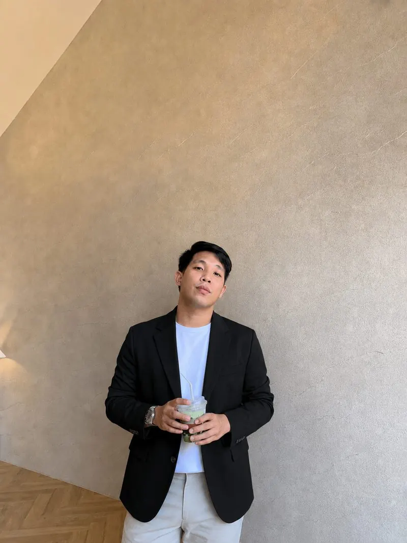 Piyachon Wanburi (Yim) - UX/UI Designer